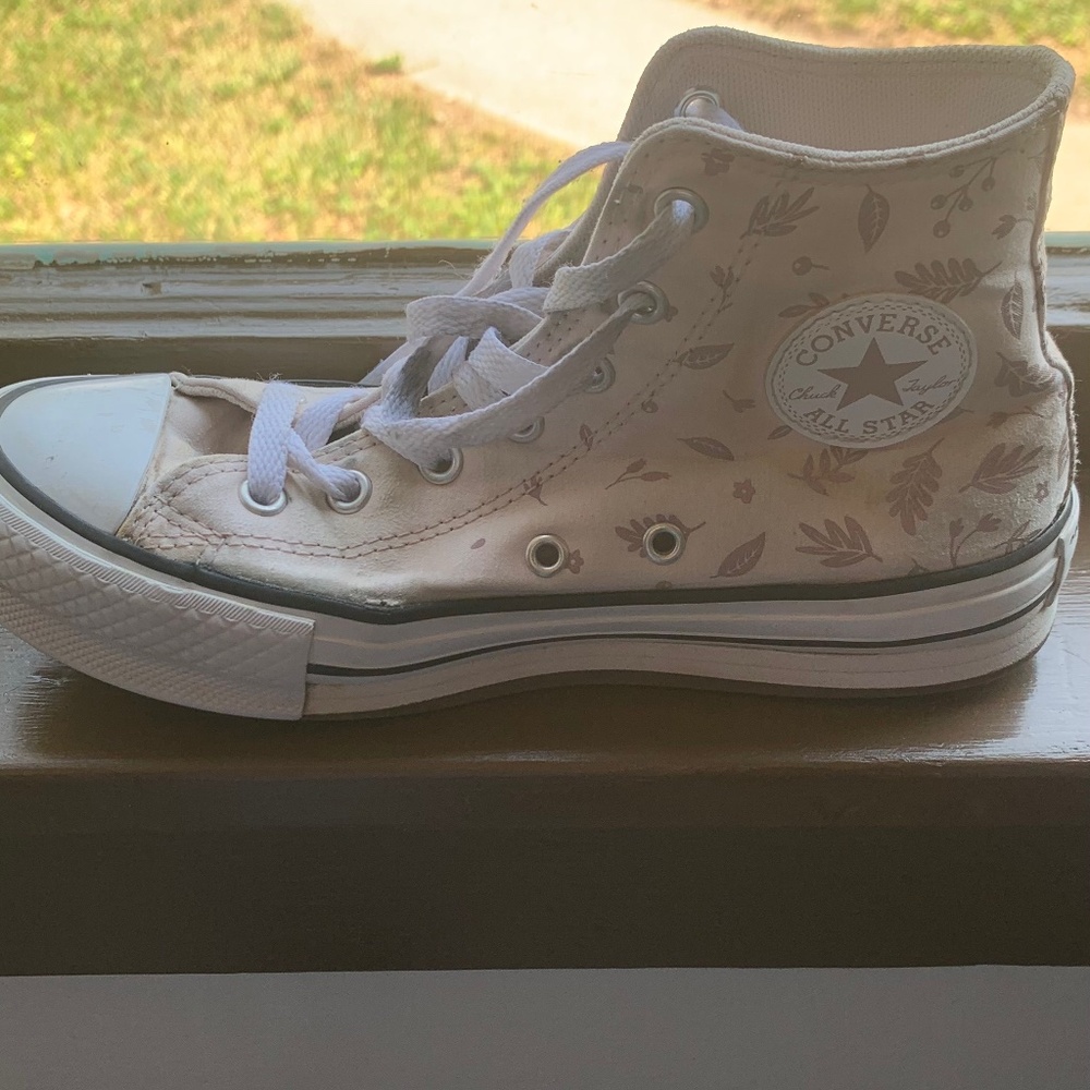 Converse hightops